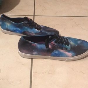 Galaxy print VANS